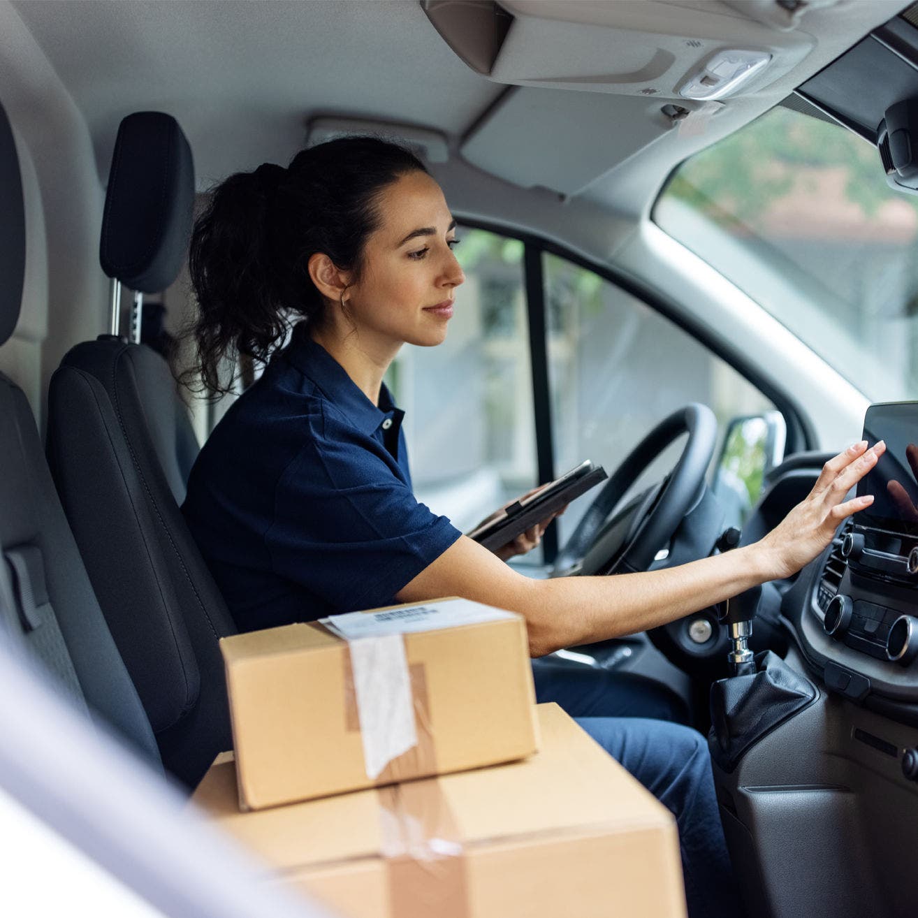 woman delivery driver