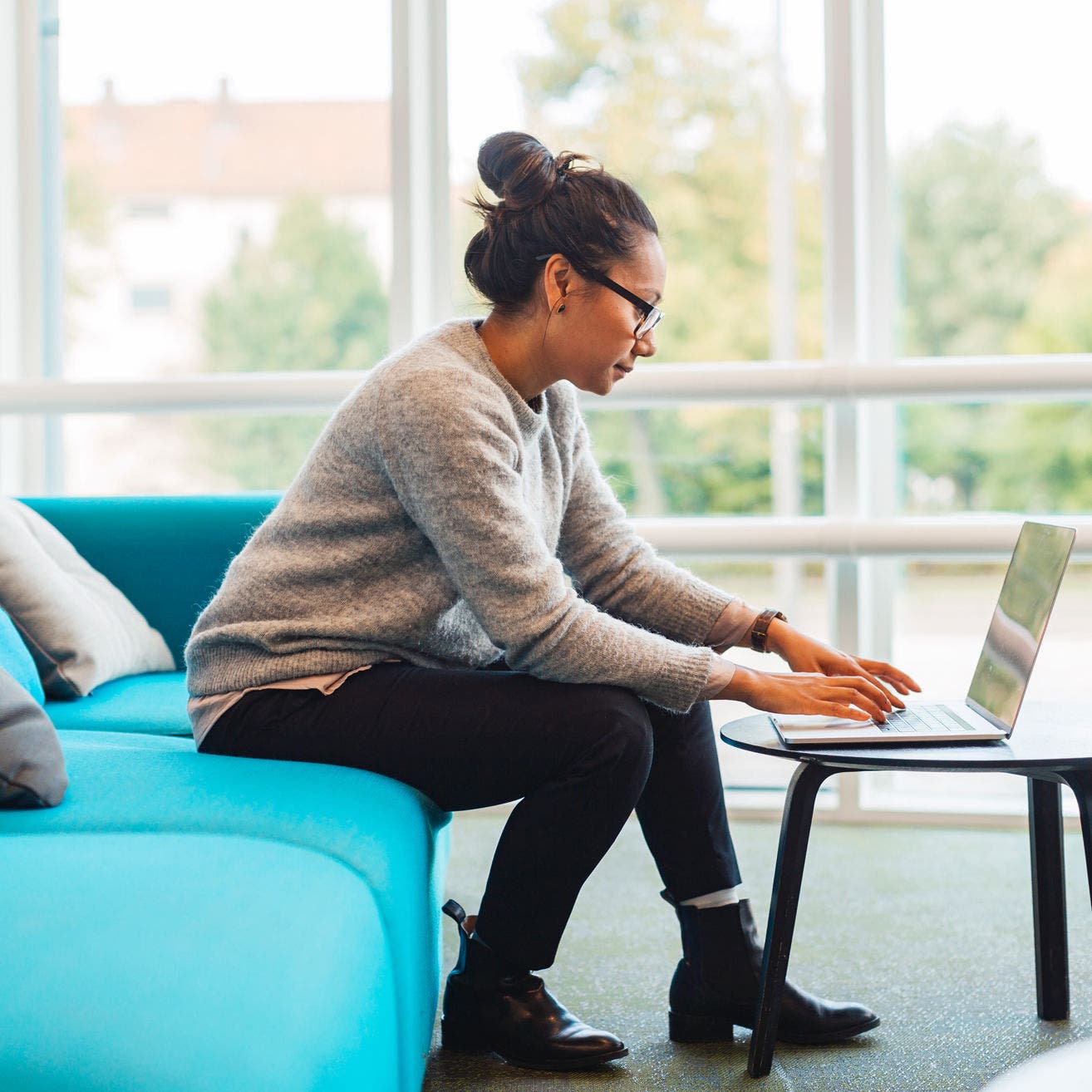 woman working on laptop